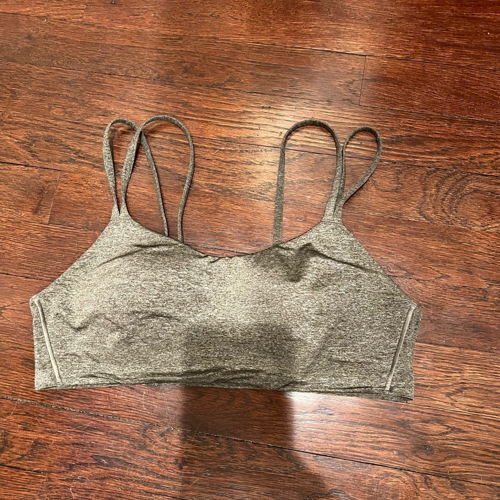 Lululemon Like a Cloud bra b/c